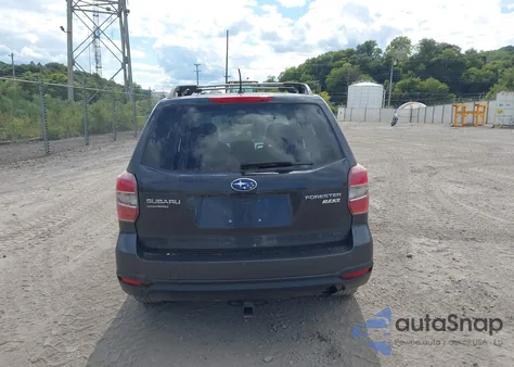 2015 Subaru Forester 2.5I Premium z USA, uszkodzony, nr VIN JF2SJADC3FH582753